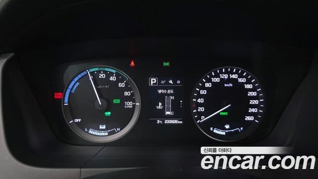 Hyundai LF Sonata гибрид Premium, 2017 8