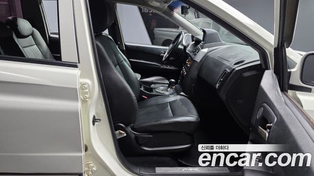 KG모빌리티(SsangYong) The / новый New Korando Sport Club, 2017 11