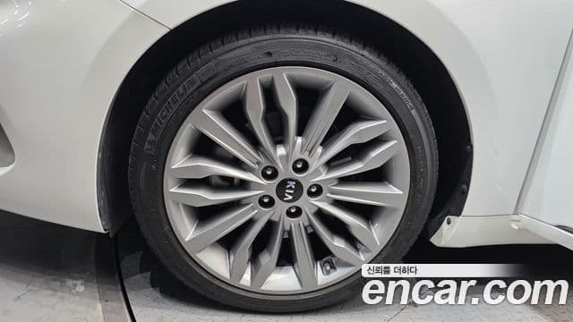 Kia K7 Premier Noblesse, 2020 все фото