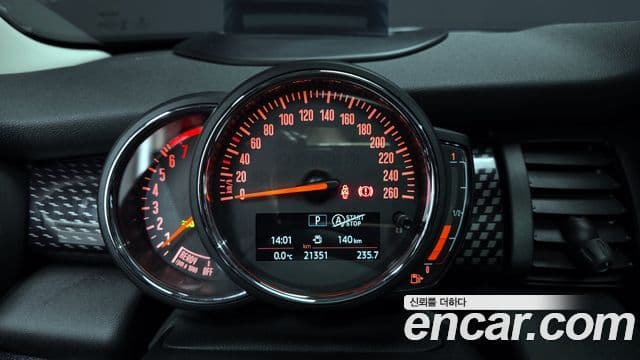 Mini Cooper S 3세대, 2019 8