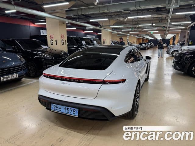 Porsche 타이칸 базовый, 2024 2