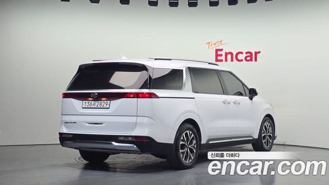 Kia Carnival 4세대 Signature, 2021 2