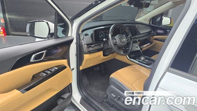 Kia Carnival 4세대 Signature, 2021 10