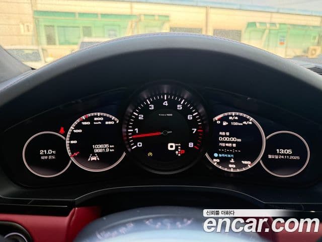 Porsche Cayenne (PO536), 2019 7