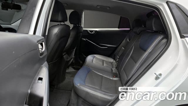 Hyundai Ioniq гибрид Plus, 2016 12