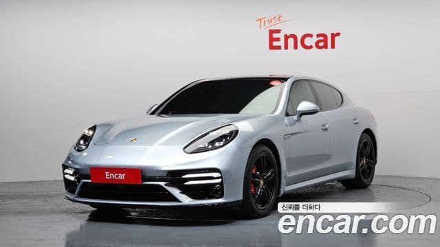 Porsche Panamera 970, 2015 1