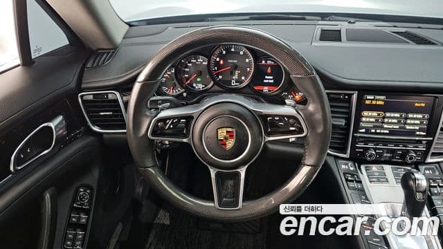 Porsche Panamera 970, 2015 13