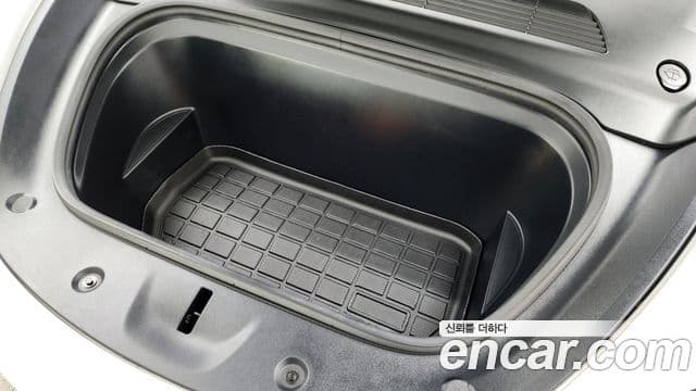 Tesla модель Y, 2024 6