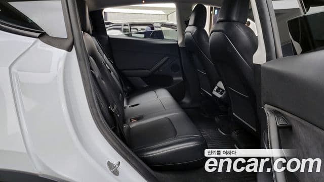 Tesla модель Y, 2024 12