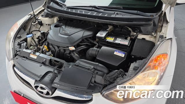 Hyundai Avante MD M16 GDI Blue Saver, 2012 6