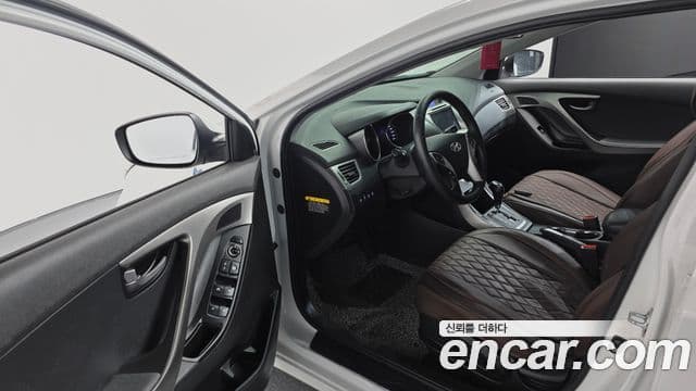 Hyundai Avante MD M16 GDI Blue Saver, 2012 11