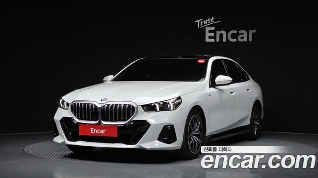 BMW 5시리즈 (G60) 520i M Sport, 2025 1