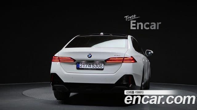 BMW 5시리즈 (G60) 520i M Sport, 2025 4