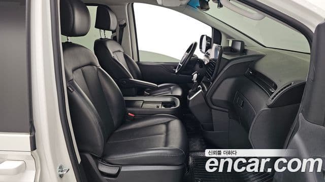 Hyundai Staria Modern, 2022 11