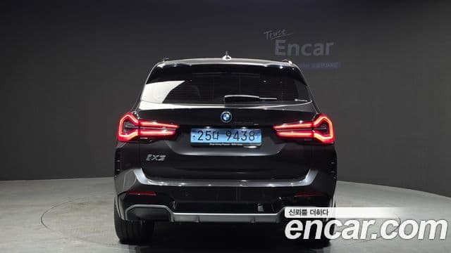 BMW iX3 M Sport, 2023 4