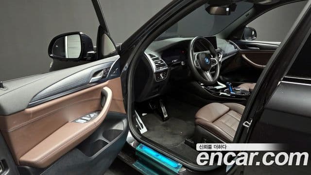 BMW iX3 M Sport, 2023 10