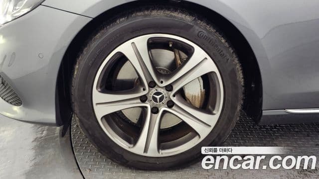 Mercedes-Benz E-класс W213 Avantgarde, 2018 все фото