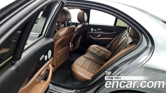 Mercedes-Benz E-класс W213 Avantgarde, 2018 12