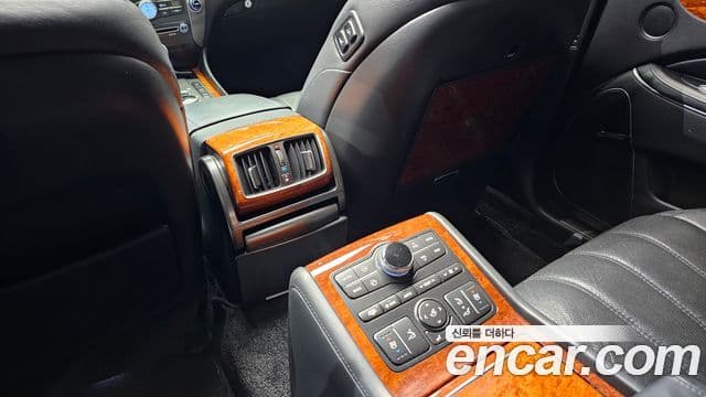 Hyundai Equus(новый кузов / новое поколение) Prestige, 2012 18