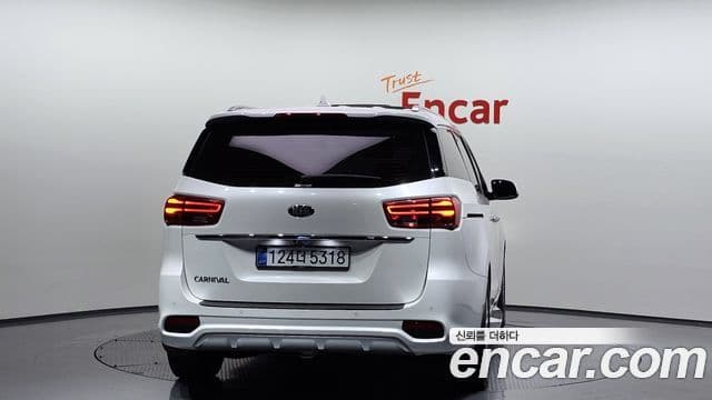 Kia The / новый New Carnival Special, 2020 4