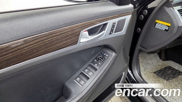 Genesis G80 Luxury, 2019 18