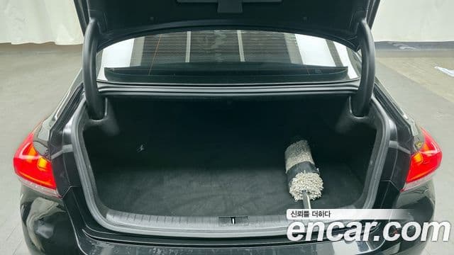 Genesis G80 Luxury, 2019 20