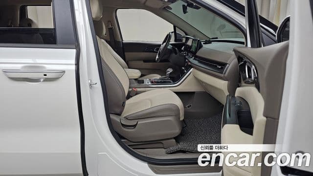 Kia Carnival 4세대 Prestige, 2022 11