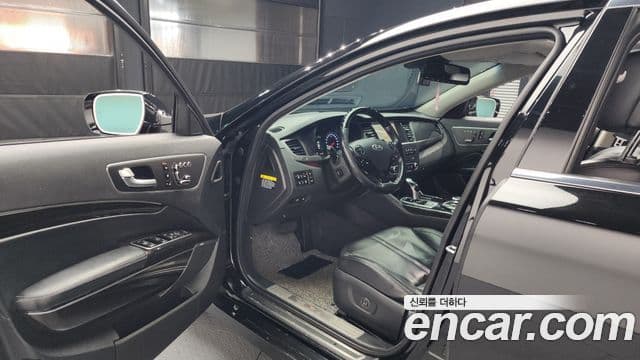 Kia K9 3.8 GDI VIP, 2014 10