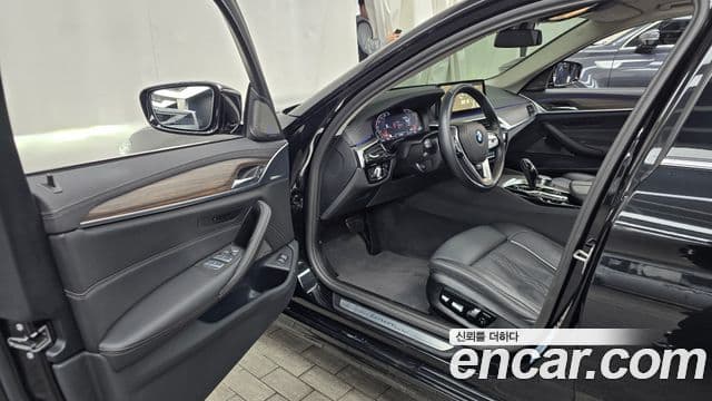 BMW 5시리즈 (G30) Luxury, 2023 10