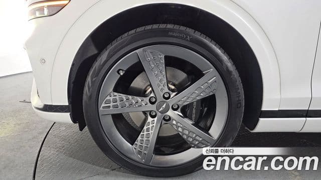 Genesis GV70, 2022 все фото