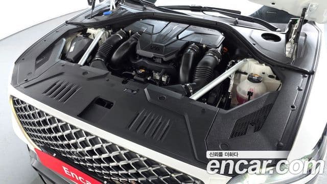 Genesis GV70, 2022 6