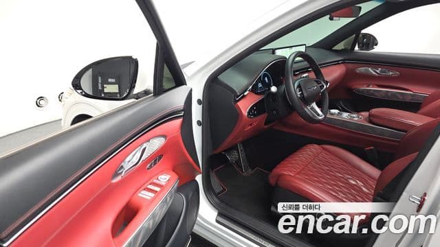 Genesis GV70, 2022 13