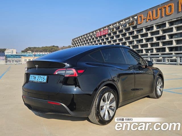 Tesla модель Y Long Range AWD, 2022 4