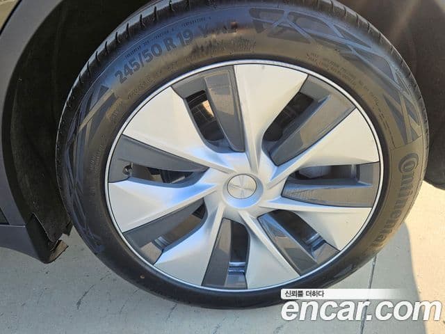 Tesla модель Y Long Range AWD, 2022 8