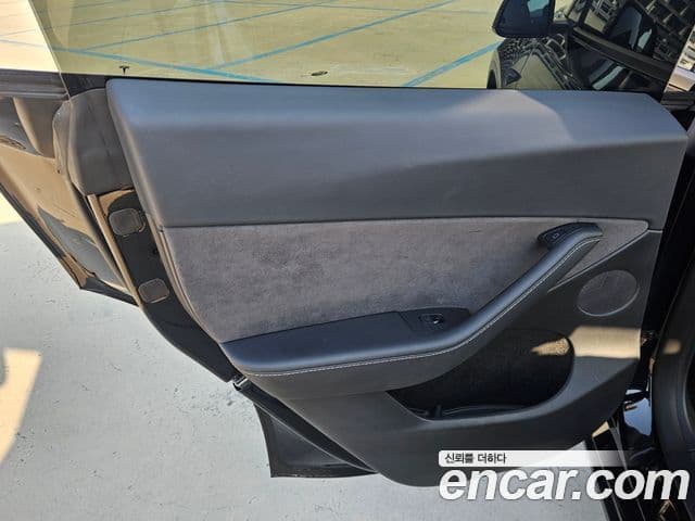 Tesla модель Y Long Range AWD, 2022 15