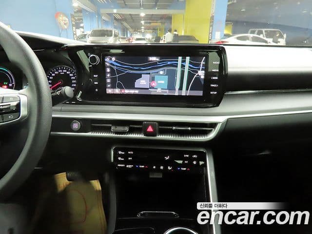 Kia K5 гибрид 3세대 Trendy, 2021 12