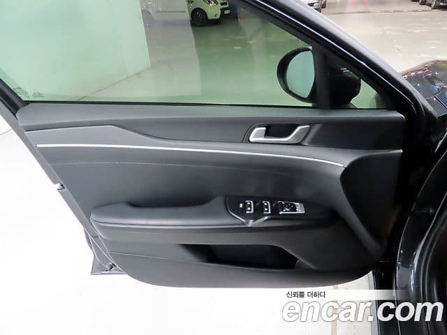 Kia K5 гибрид 3세대 Trendy, 2021 14