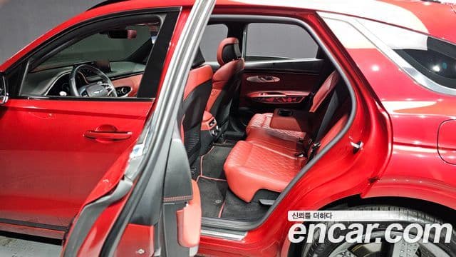 Genesis GV70, 2022 13