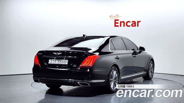 Genesis EQ900 Luxury, 2017 2