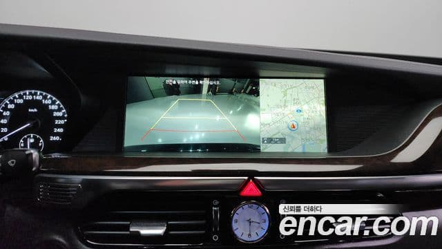 Genesis EQ900 Luxury, 2017 15