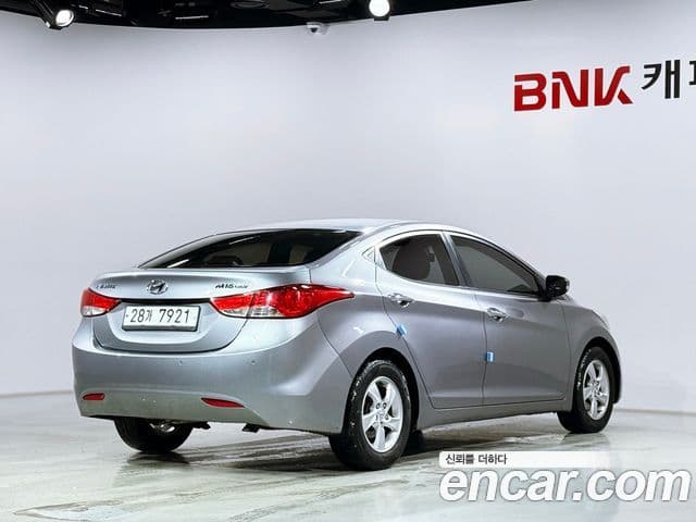 Hyundai Avante MD Luxury, 2012 2