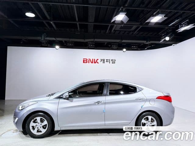 Hyundai Avante MD Luxury, 2012 3