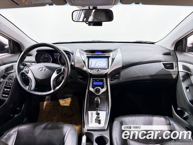 Hyundai Avante MD Luxury, 2012 4