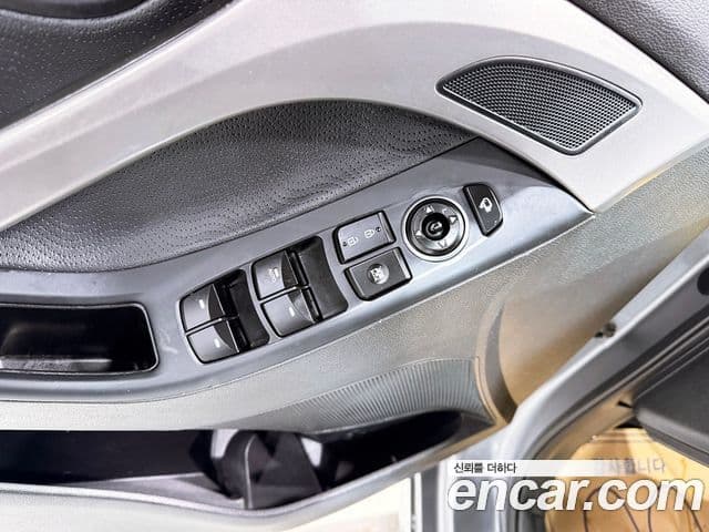 Hyundai Avante MD Luxury, 2012 9