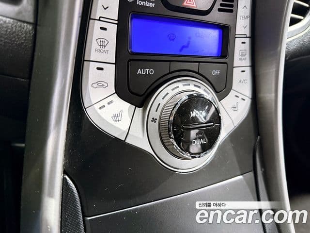 Hyundai Avante MD Luxury, 2012 12