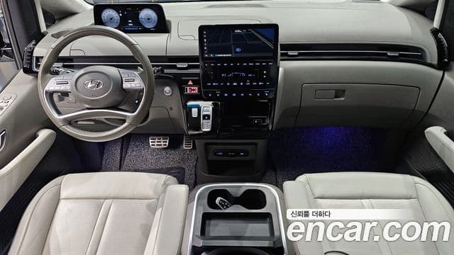 Hyundai Staria лимузин, 2023 7