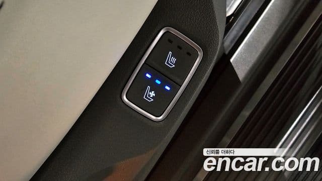 Hyundai Staria лимузин, 2023 19