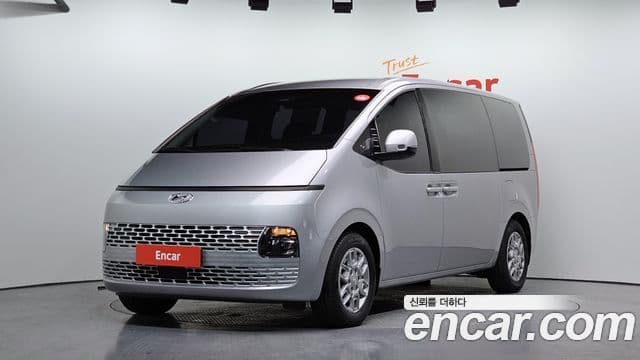 Hyundai Staria Modern, 2022 1