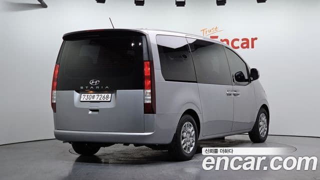 Hyundai Staria Modern, 2022 2