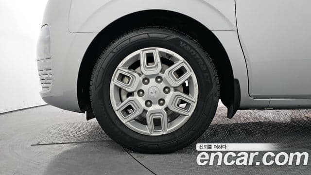 Hyundai Staria Modern, 2022 все фото